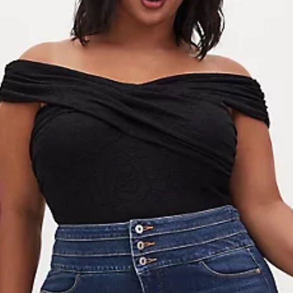 Torrid black cross cross bodysuit new off shoulder size 0 zero - Picture 1 of 11